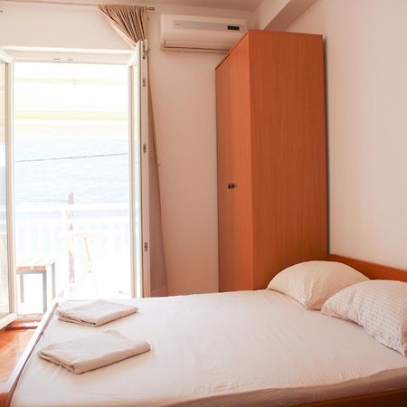 Apartments And Rooms Mato 네움 객실 사진
