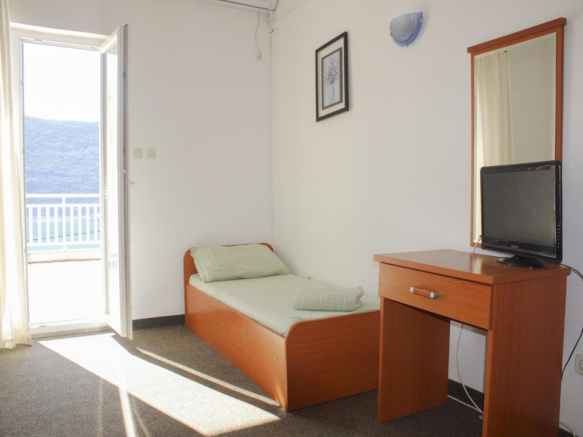 Apartments And Rooms Mato 네움 객실 사진