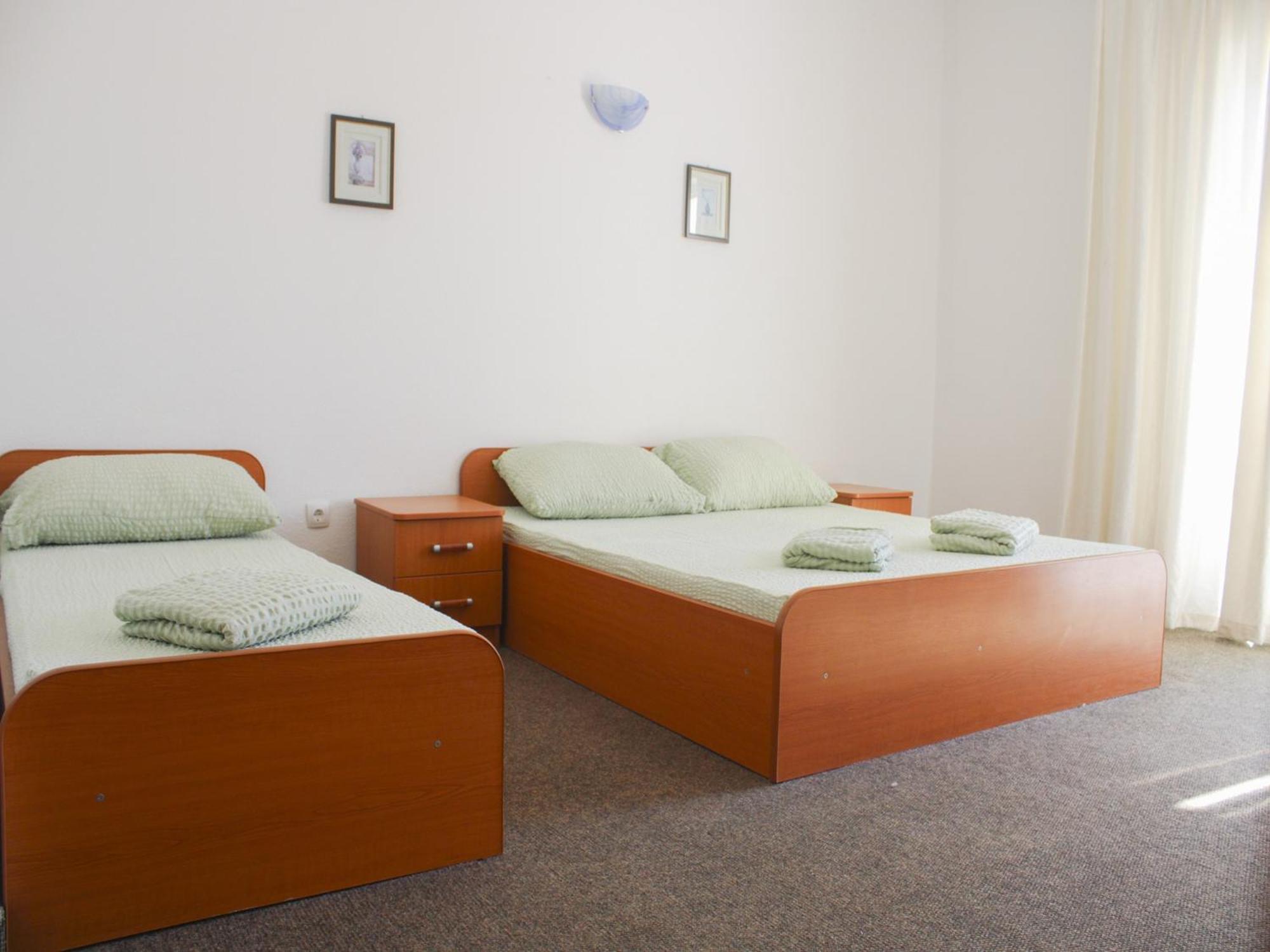 Apartments And Rooms Mato 네움 객실 사진
